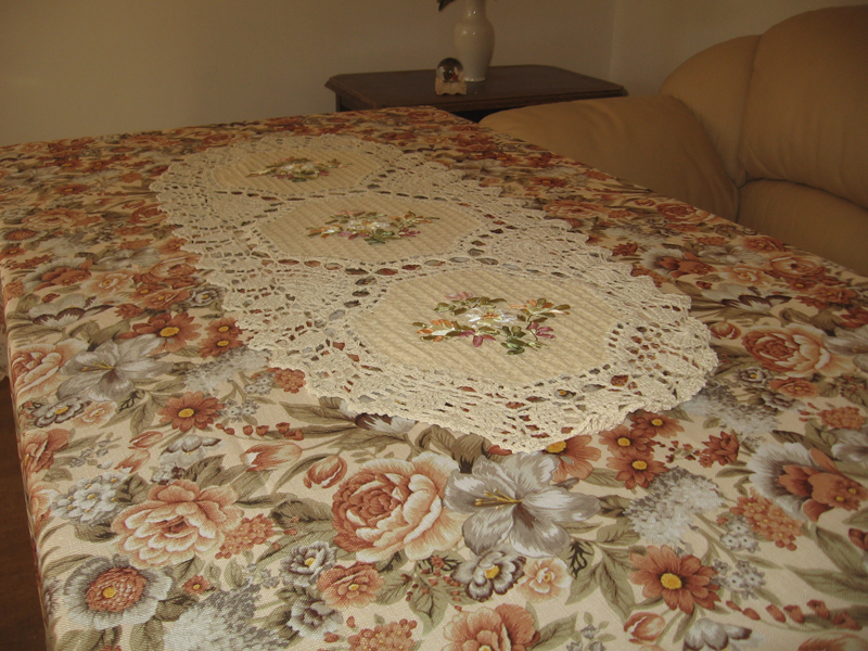 покривка за маса винтидж